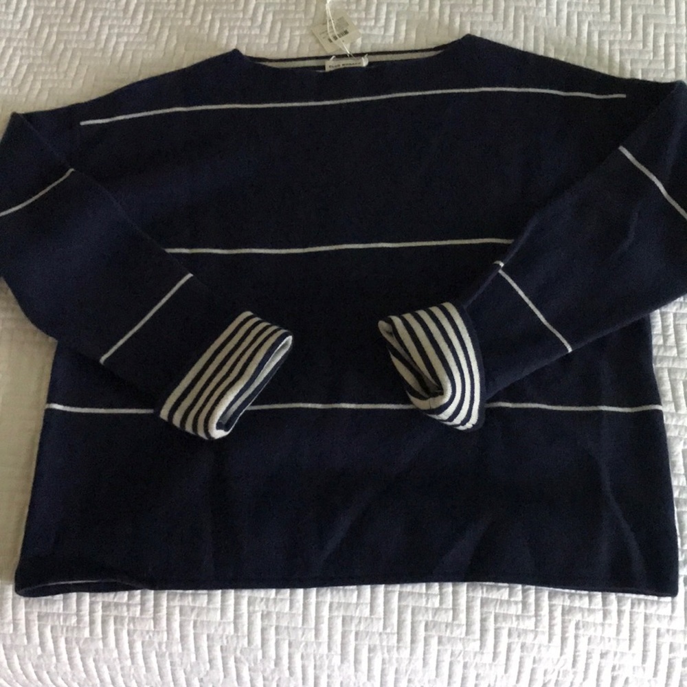 ⭐️Club Monaco⭐️Reversible Navy Stripe Cashmere
